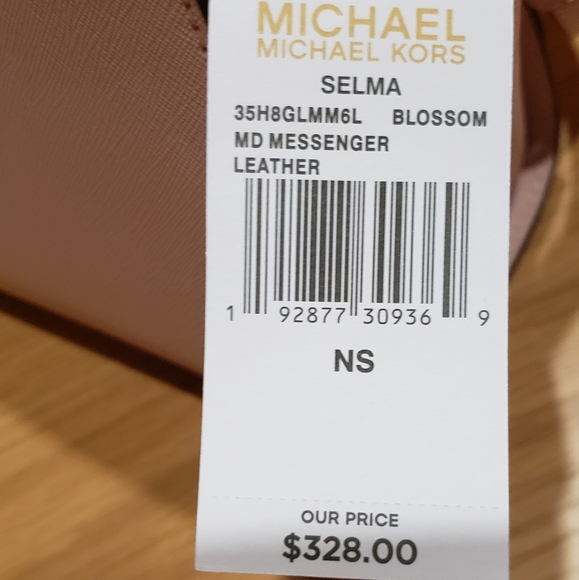 NWT Michael Kors Selma messenger - Picture 7 of 7
